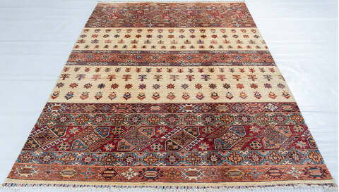 Chobi Beige Hand Knotted 59 X 80 Area Rug 700-148301 Image 1