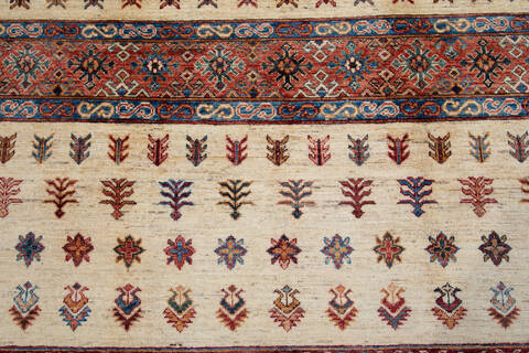 Chobi Beige Hand Knotted 59 X 80 Area Rug 700-148301 Image 4
