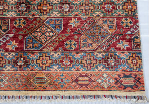 Chobi Beige Hand Knotted 59 X 80 Area Rug 700-148301 Image 5