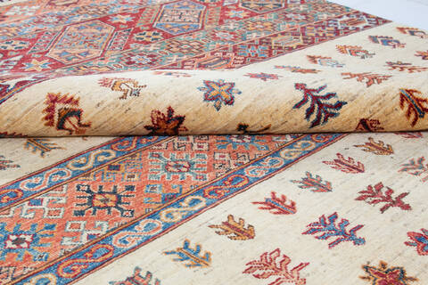 Chobi Beige Hand Knotted 59 X 80 Area Rug 700-148301 Image 6