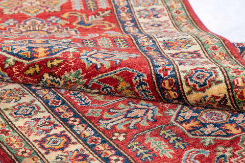 Kazak Red Runner Hand Knotted 27 X 68 Area Rug 700-148311 Image 5