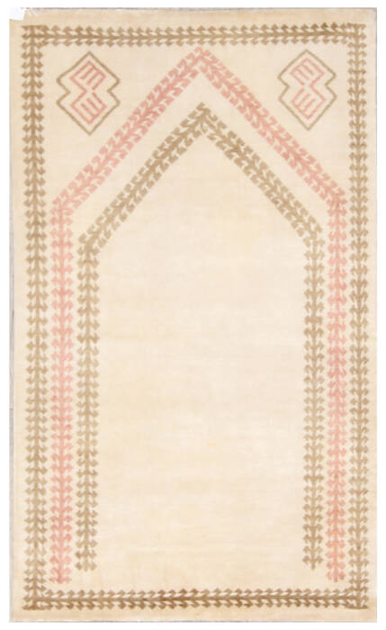 Persian White Runner Hand Knotted 26 X 40 Area Rug 905-148315 Image 0