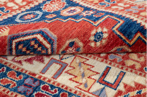 Kazak Red Hand Knotted 30 X 50 Area Rug 700-148317 Image 6