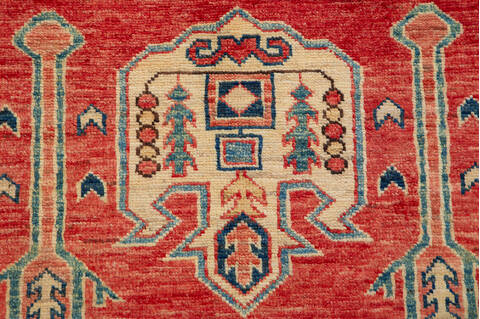 Kazak Red Hand Knotted 29 X 51 Area Rug 700-148320 Image 5