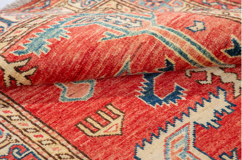 Kazak Red Hand Knotted 29 X 51 Area Rug 700-148320 Image 6