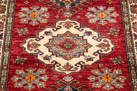 Kazak Red Hand Knotted 34 X 48 Area Rug 700-148324 Image 3