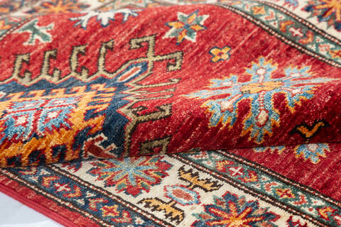 Kazak Red Hand Knotted 34 X 48 Area Rug 700-148324 Image 6