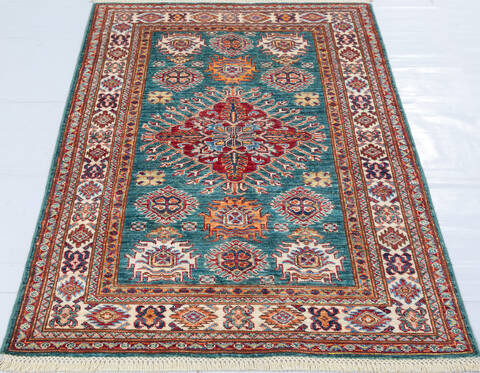 Kazak Green Hand Knotted 33 X 51 Area Rug 700-148325 Image 1