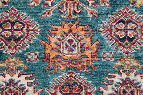 Kazak Green Hand Knotted 33 X 51 Area Rug 700-148325 Image 5