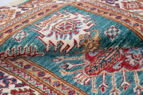 Kazak Green Hand Knotted 33 X 51 Area Rug 700-148325 Image 6