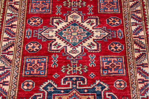 Kazak Red Hand Knotted 34 X 50 Area Rug 700-148326 Image 3