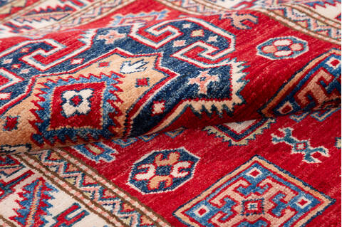 Kazak Red Hand Knotted 34 X 50 Area Rug 700-148326 Image 6