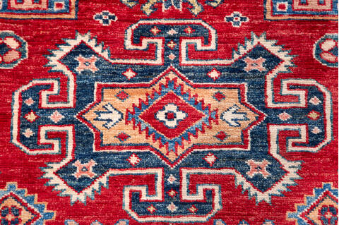 Kazak Red Hand Knotted 34 X 51 Area Rug 700-148327 Image 5