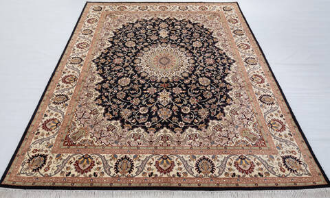 Pak-Persian Black Hand Knotted 82 X 105 Area Rug 700-148346 Image 1