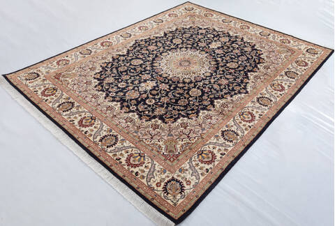Pak-Persian Black Hand Knotted 82 X 105 Area Rug 700-148346 Image 2