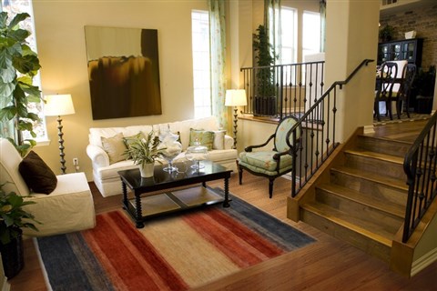 Gabbeh Red Hand Knotted 83 X 910  Area Rug 100-15625 Image 3