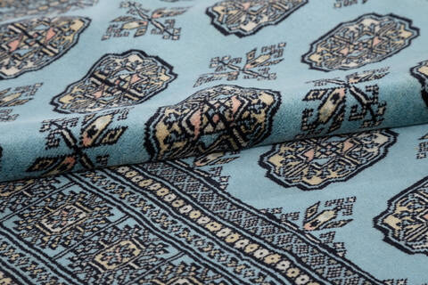 Bokhara Light Blue Hand Knotted 48 X 66 Area Rug 700-155543 Image 5