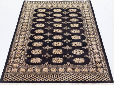 Bokhara Black Hand Knotted 47 X 68 Area Rug 700-155544 Image 1