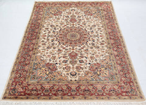 Pak-Persian White Hand Knotted 50 X 81 Area Rug 700-155554 Image 1