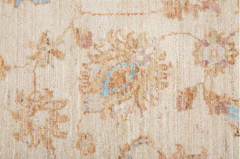 Chobi Beige Hand Knotted 67 X 99 Area Rug 700-155562 Image 4