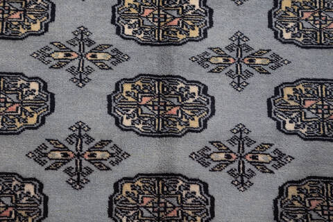 Bokhara Grey Hand Knotted 48 X 68 Area Rug 700-155577 Image 4