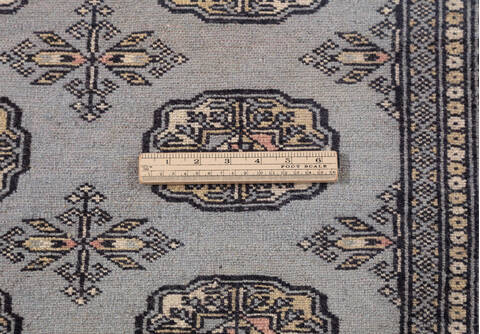 Bokhara Grey Hand Knotted 48 X 68 Area Rug 700-155577 Image 6