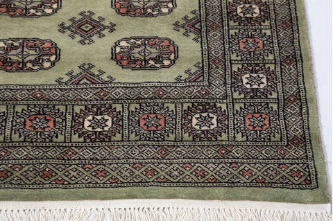 Bokhara Green Hand Knotted 48 X 66 Area Rug 700-155578 Image 3