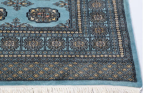 Bokhara Light Blue Hand Knotted 48 X 66 Area Rug 700-155579 Image 3