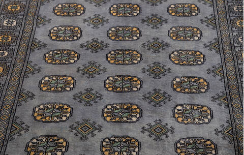 Bokhara Grey Hand Knotted 41 X 62 Area Rug 700-155580 Image 2
