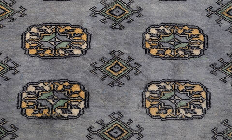 Bokhara Grey Hand Knotted 41 X 62 Area Rug 700-155580 Image 4