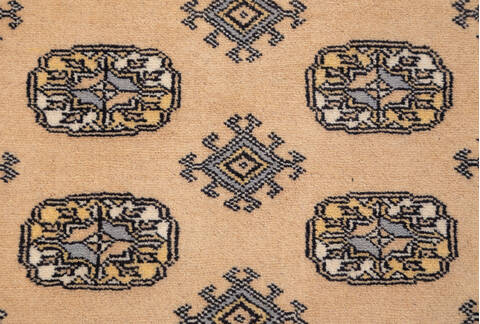 Bokhara Beige Hand Knotted 42 X 510 Area Rug 700-155581 Image 4