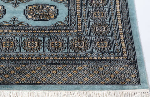 Bokhara Light Blue Hand Knotted 47 X 69 Area Rug 700-155585 Image 3