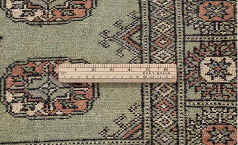 Bokhara Green Hand Knotted 43 X 60 Area Rug 700-155586 Image 6