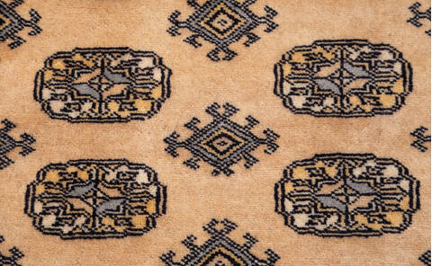 Bokhara Beige Hand Knotted 42 X 60 Area Rug 700-155589 Image 4