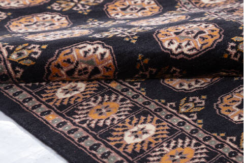 Bokhara Black Runner Hand Knotted 28 X 911 Area Rug 700-155592 Image 5