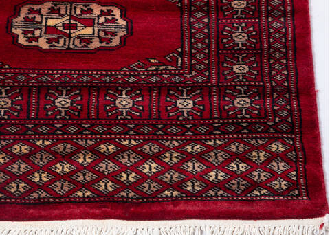 Bokhara Red Runner Hand Knotted 26 X 104 Area Rug 700-155594 Image 3