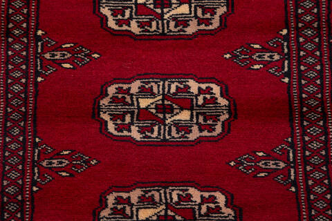 Bokhara Red Runner Hand Knotted 26 X 104 Area Rug 700-155594 Image 4