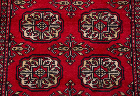 Bokhara Red Runner Hand Knotted 28 X 104 Area Rug 700-155601 Image 4