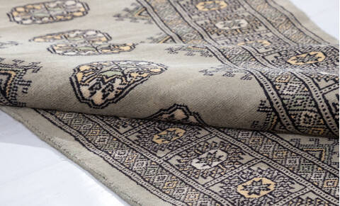 Bokhara Grey Runner Hand Knotted 29 X 86 Area Rug 700-155603 Image 5