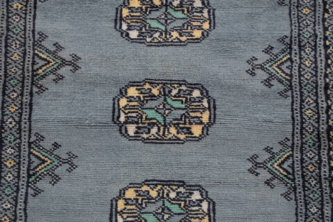 Bokhara Grey Runner Hand Knotted 22 X 62 Area Rug 700-155616 Image 4