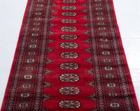 Bokhara Red Runner Hand Knotted 27 X 79 Area Rug 700-155625 Image 2