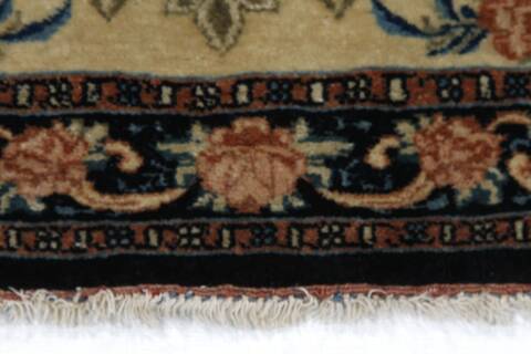 Bidjar Beige Square Hand Knotted 30 X 30 Area Rug 254-155636 Image 4
