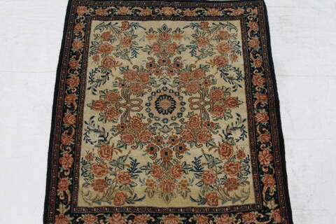 Bidjar Beige Square Hand Knotted 30 X 30 Area Rug 254-155636 Image 5