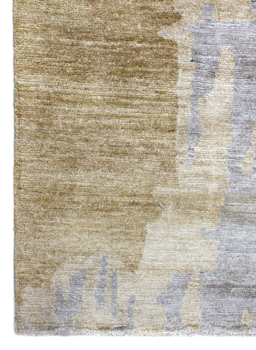 Bhadohi Multicolor Hand Knotted 80 X 910 Area Rug 902-155656 Image 2