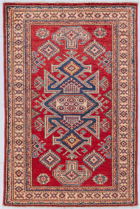 Kazak Red Hand Knotted 28 X 40 Area Rug 700-155686 Image 0