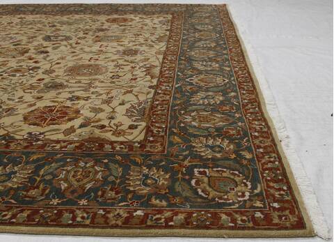 Mahabad Beige Hand Knotted 81 X 100 Area Rug 254-155706 Image 3