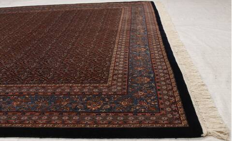 Bidjar Black Hand Knotted 80 X 100 Area Rug 254-155707 Image 3