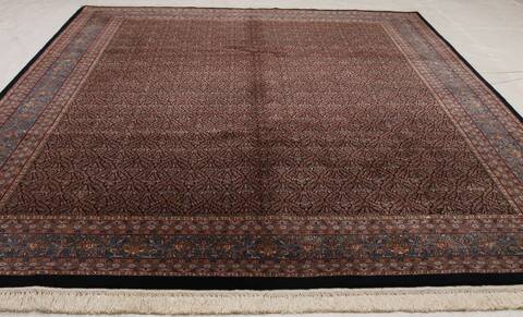 Bidjar Black Hand Knotted 80 X 100 Area Rug 254-155707 Image 7