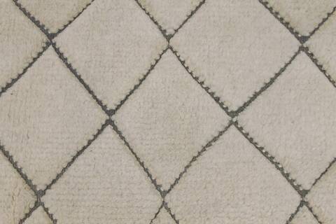 Modern White Hand Knotted 62 X 90 Area Rug 254-155709 Image 4