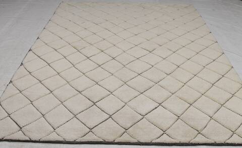 Modern White Hand Knotted 62 X 90 Area Rug 254-155709 Image 6